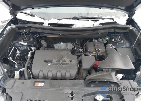 2016 Mitsubishi Outlander Es/Se/Sel z USA, uszkodzony, nr VIN JA4AZ3A31GZ018057